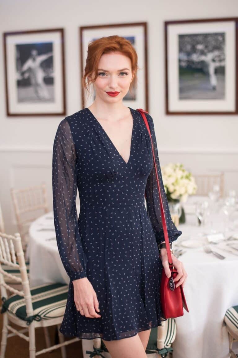 Eleanor Tomlinson-61790