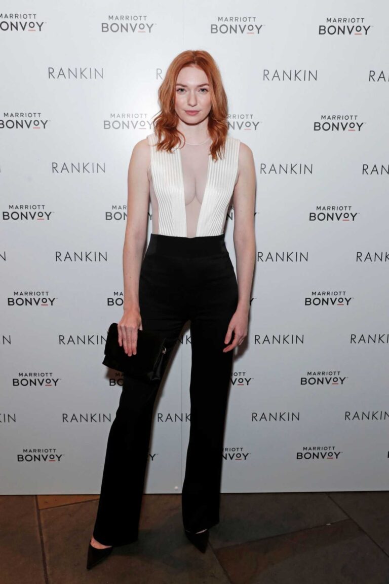 Eleanor Tomlinson-61796