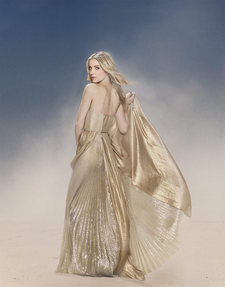 Annabelle Wallis-62823
