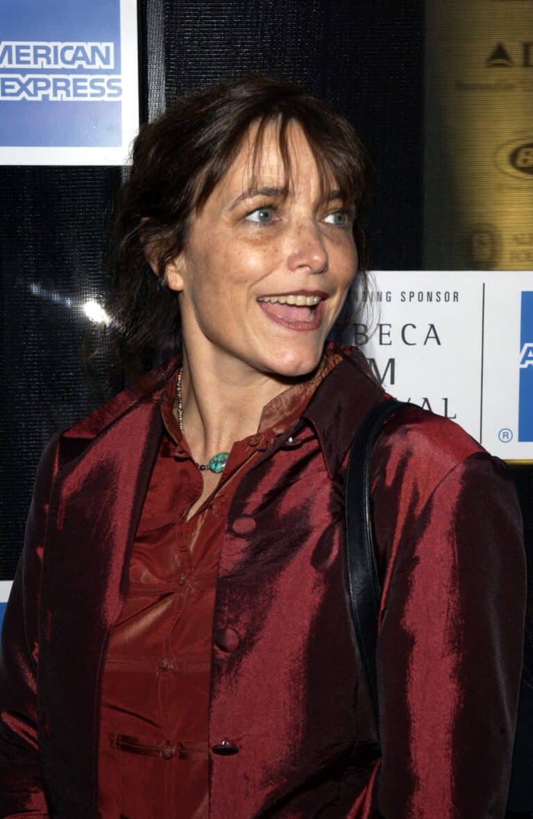 Karen Allen-64399