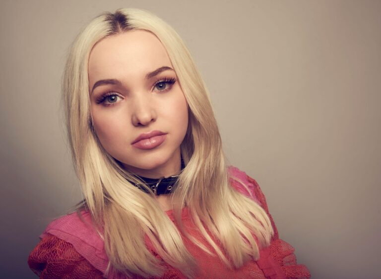 Dove Cameron-64876