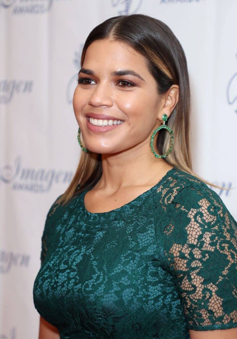 Jake Gyllenhaal con 36-37 años