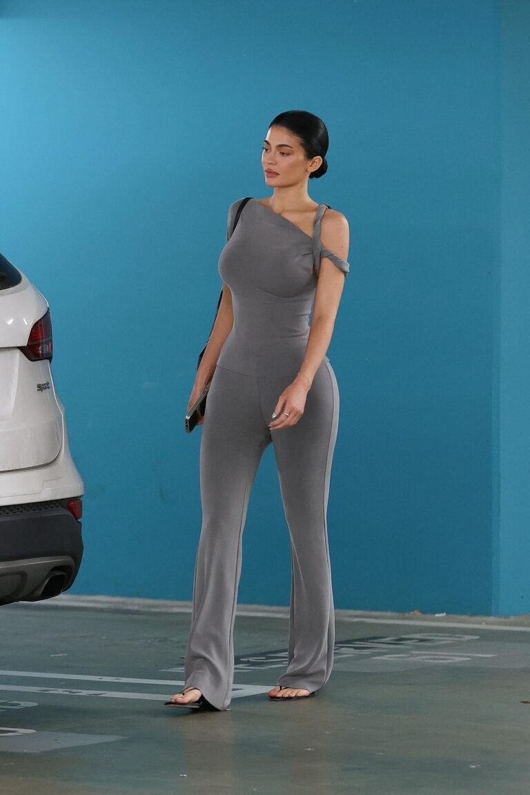 Kylie Jenner-65762