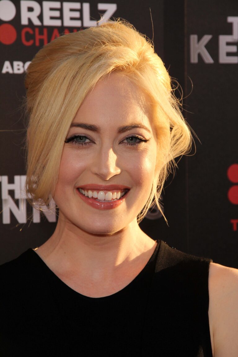 Charlotte Sullivan-69131