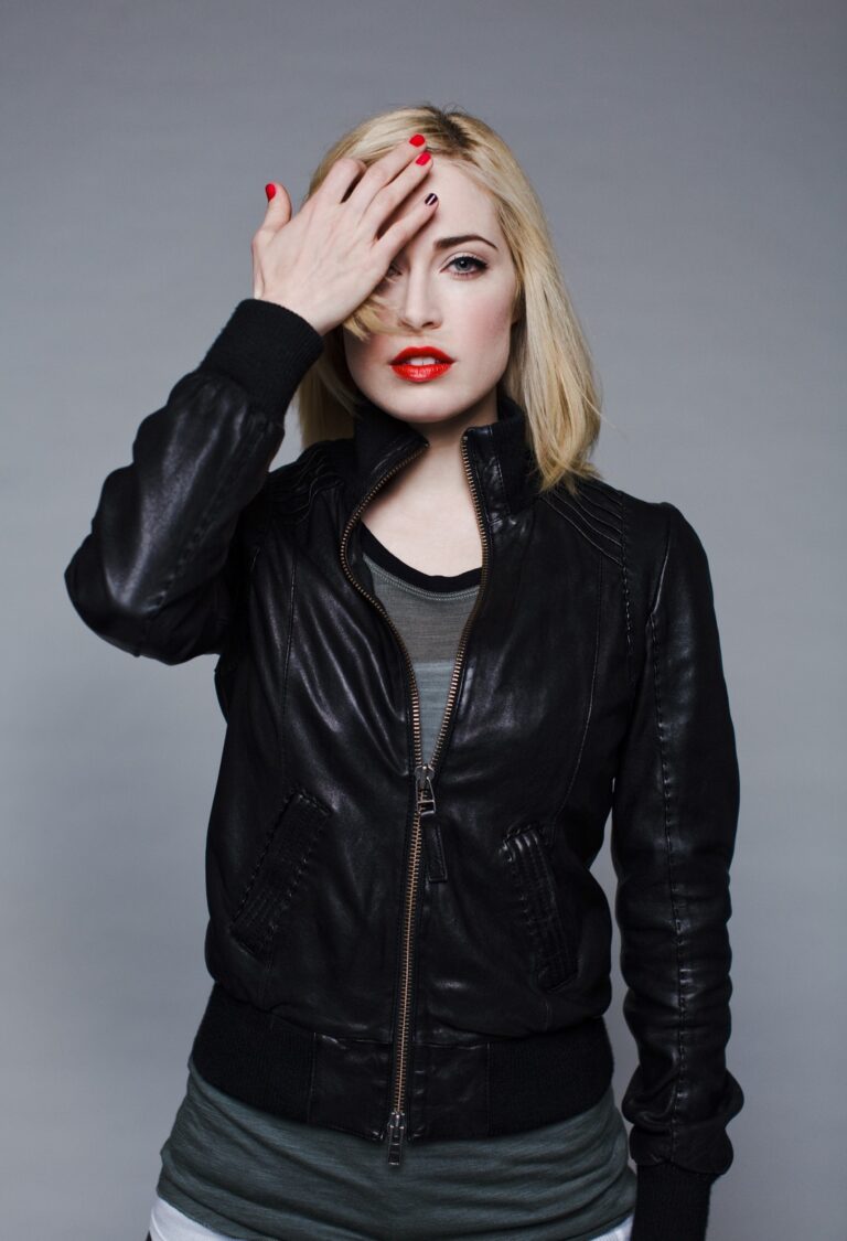 Charlotte Sullivan-69130