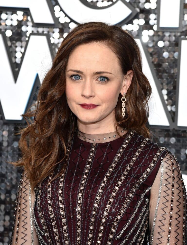 Alexis Bledel con 38-39 años