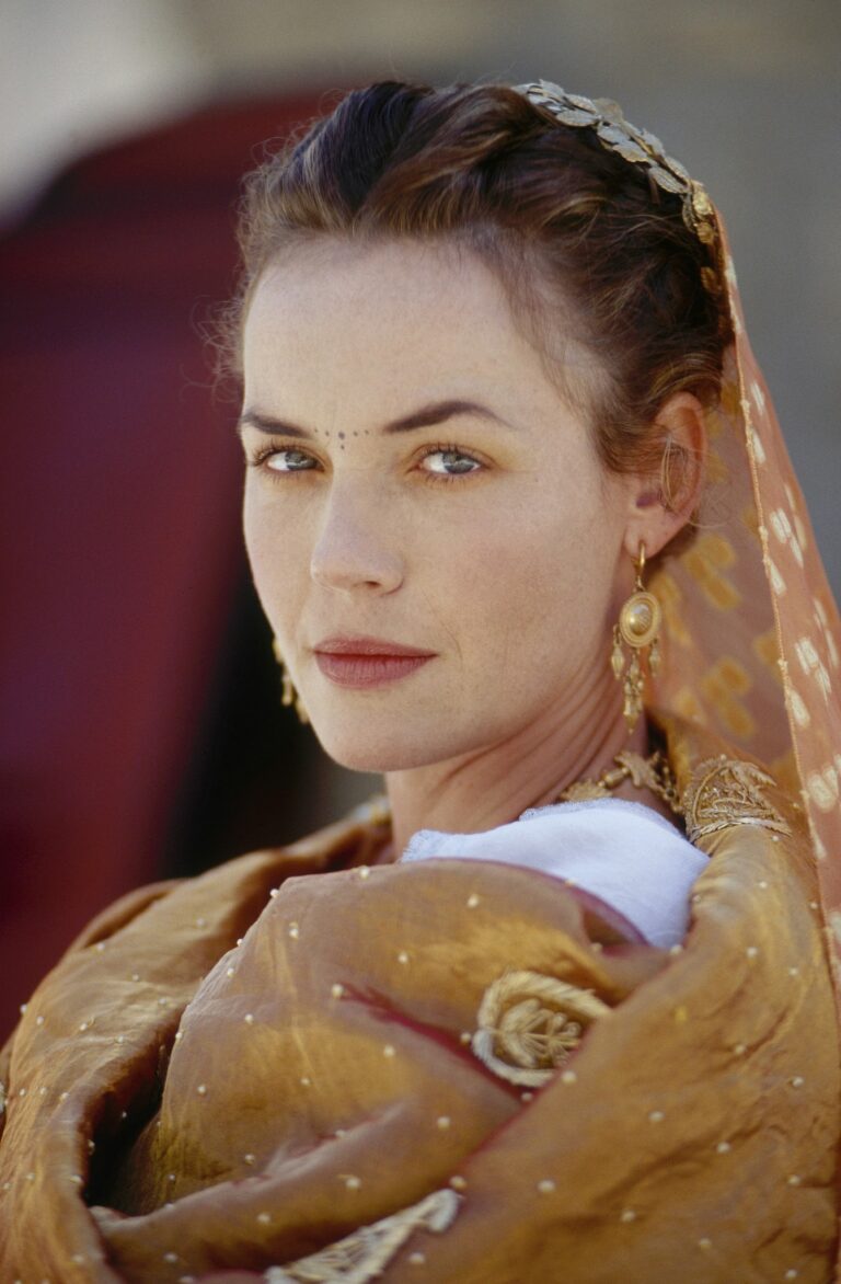Connie Nielsen con 34-35 años