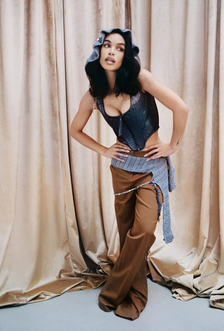 Cleopatra Coleman-70730