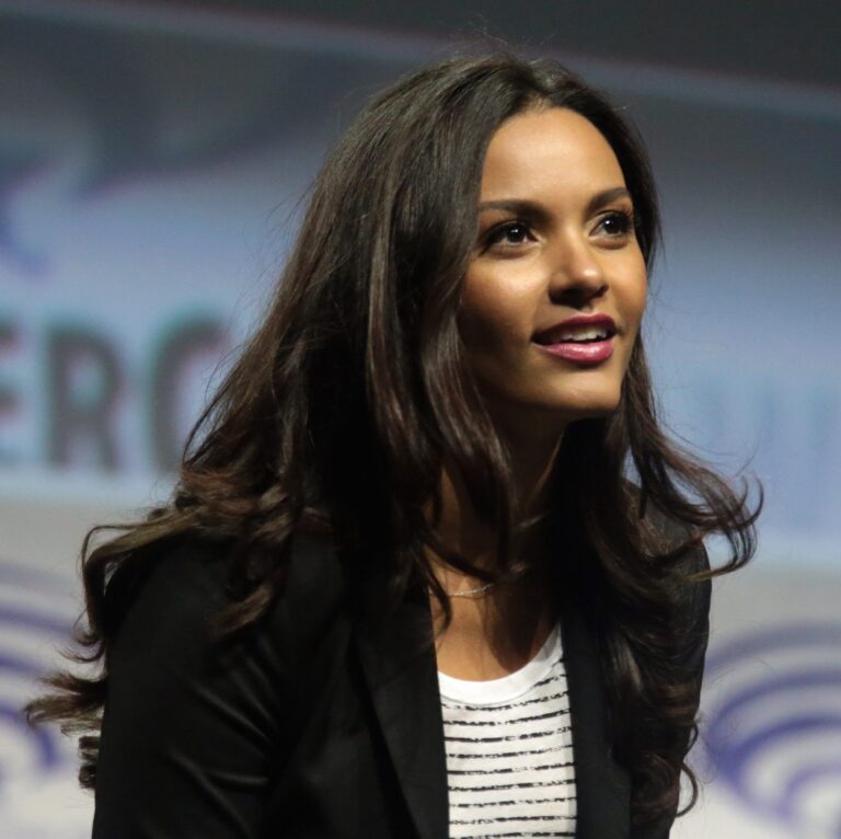 Jessica Lucas-71565