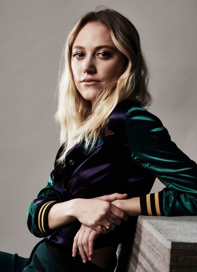 Maika Monroe-72297
