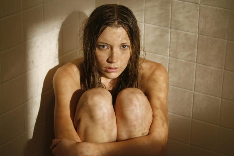 Sarah Roemer-72425