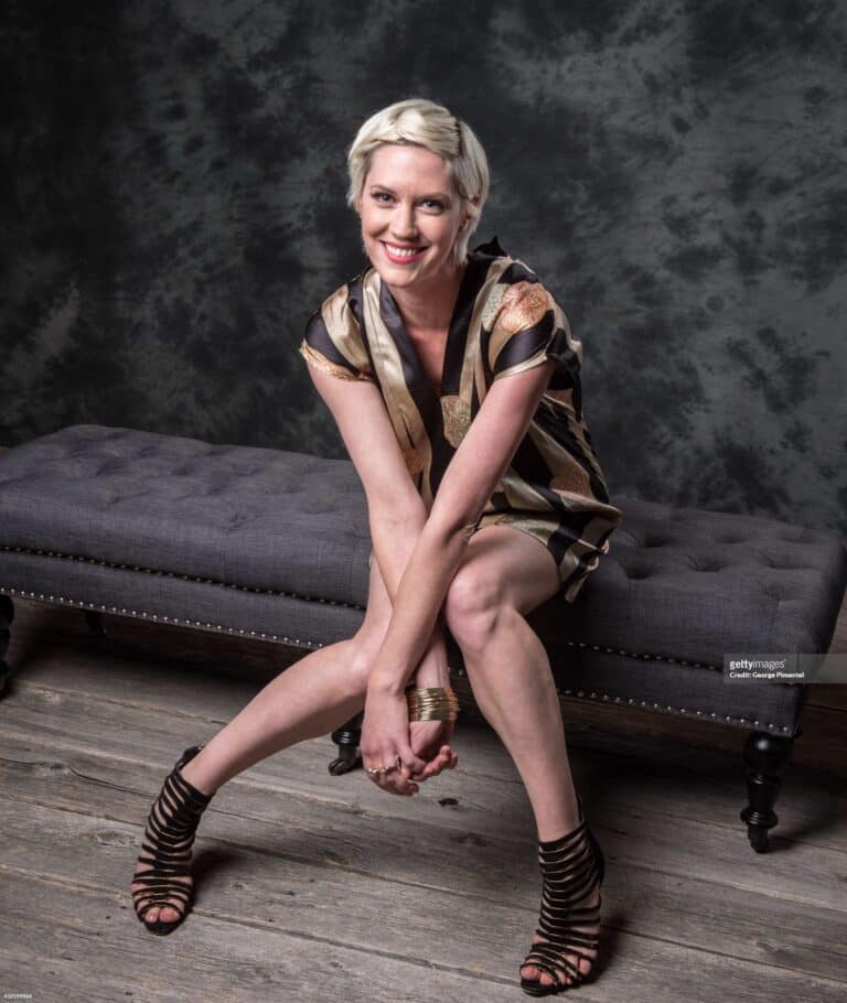 Lauren Lee Smith-73520