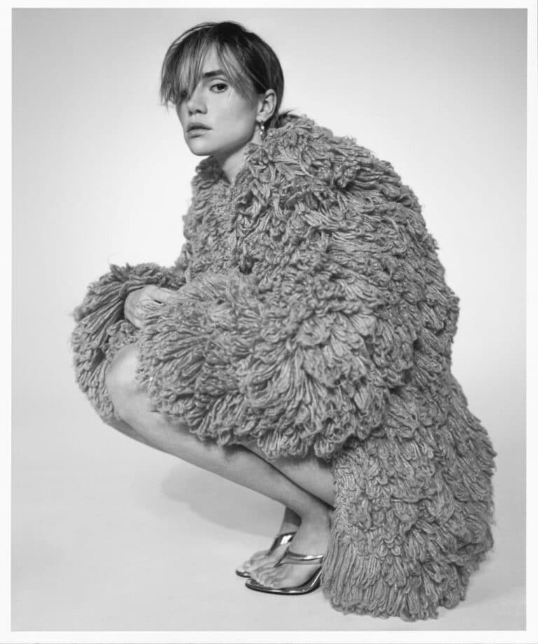 Suki Waterhouse-73694