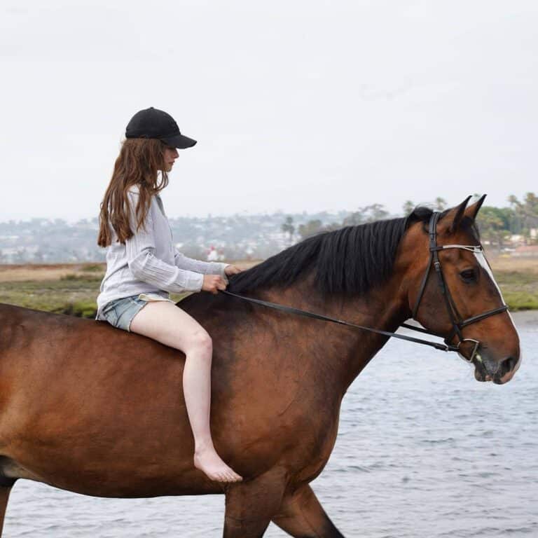 Mackenzie Foy-73844