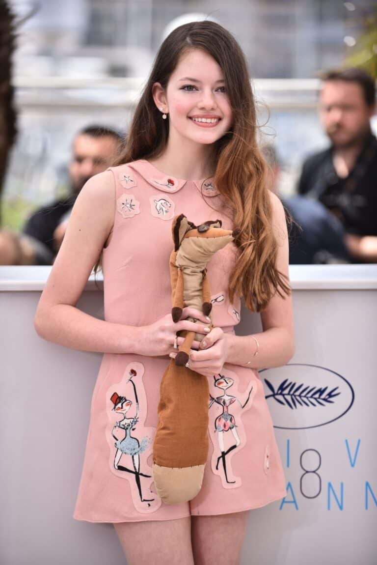 Mackenzie Foy-73868