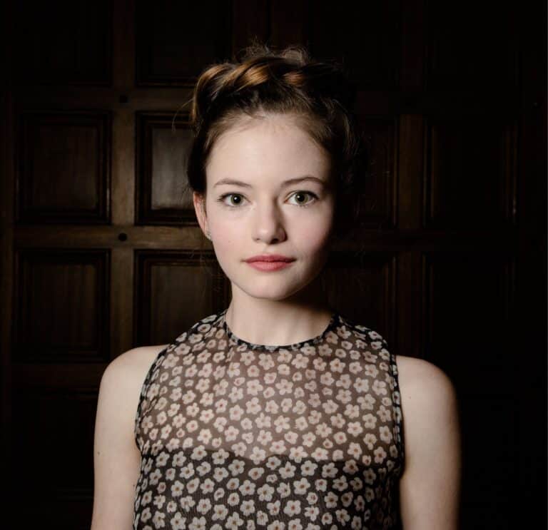 Mackenzie Foy-73890