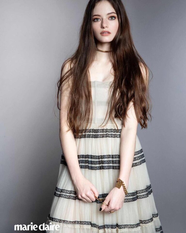 Mackenzie Foy-73906