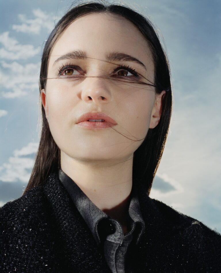 Aisling Franciosi-74355