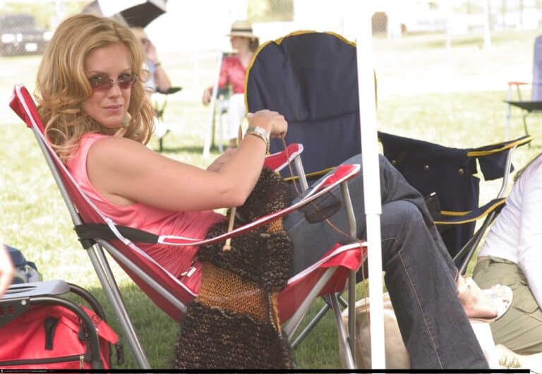 Elizabeth Perkins-75027