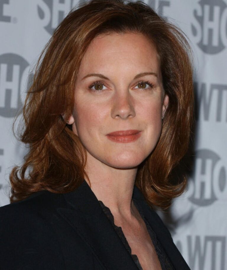 Elizabeth Perkins-75031