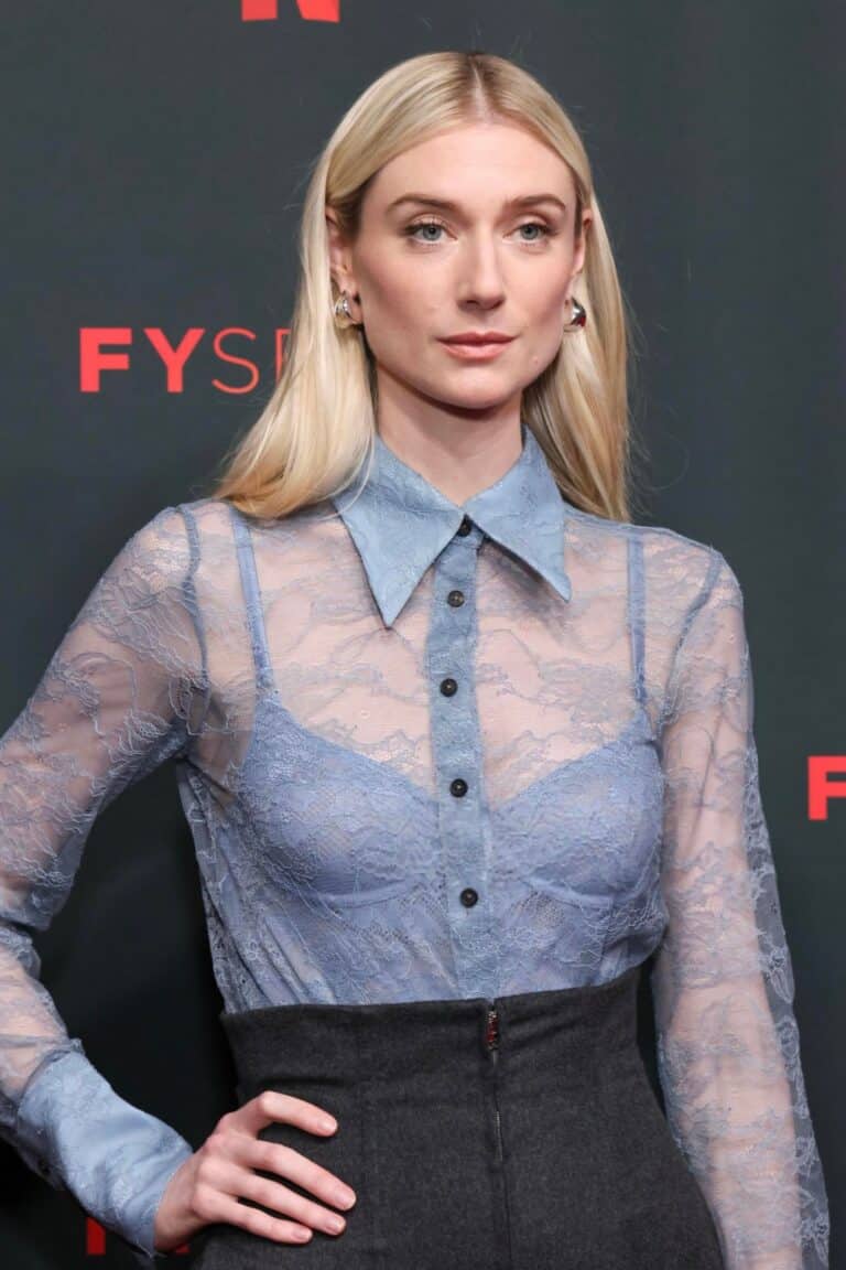 Elizabeth Debicki con 33-34 años