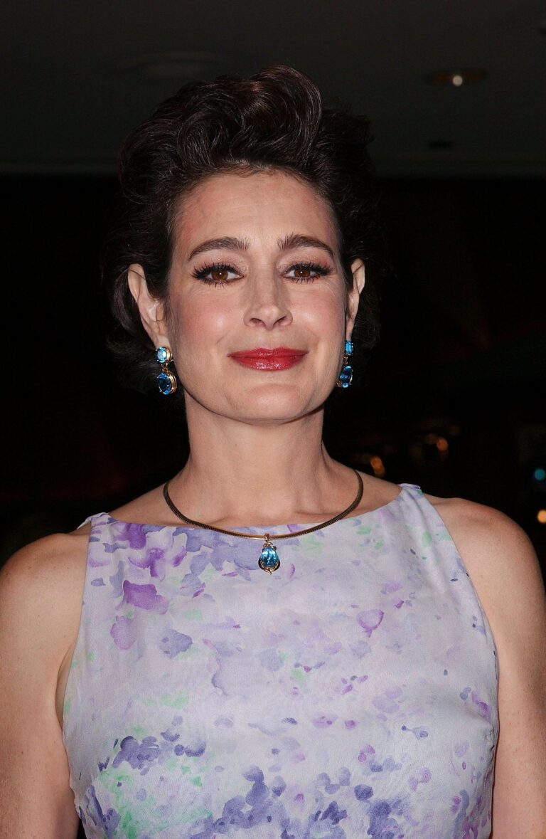 Sean Young-75451
