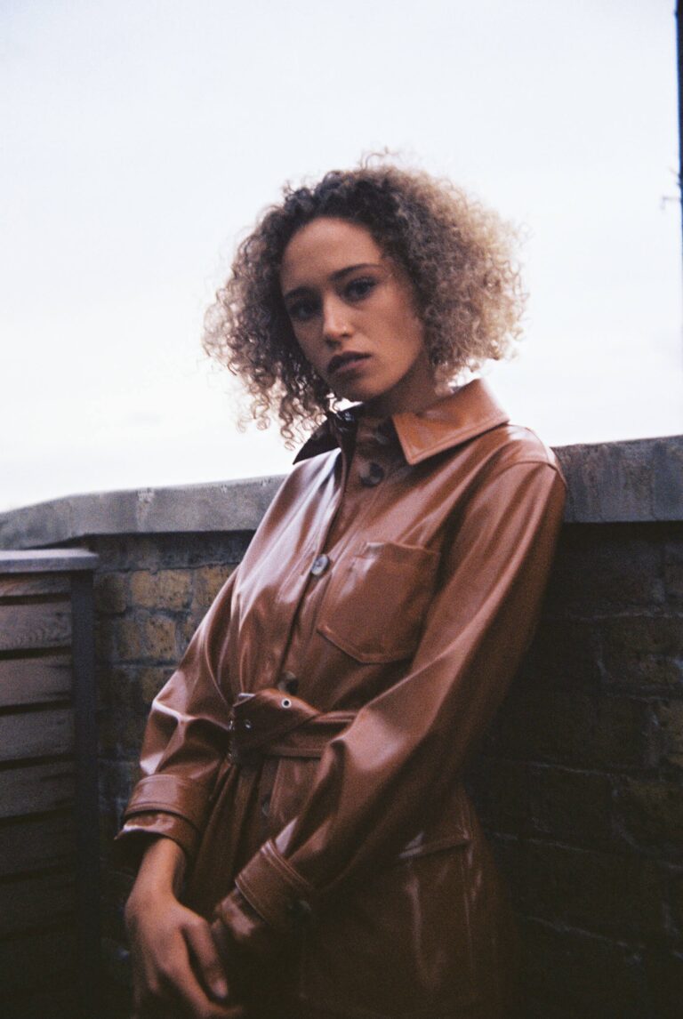 Ella-Rae Smith-75633