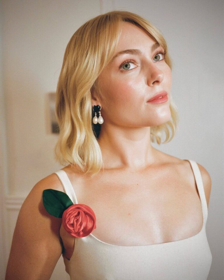 AnnaSophia Robb-76801