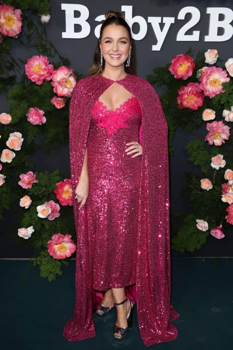 Camilla Luddington-78610