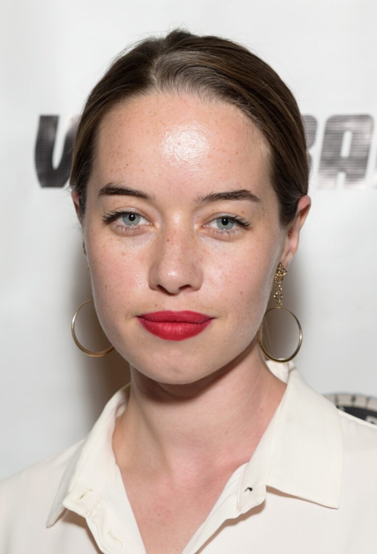Anna Popplewell-78807