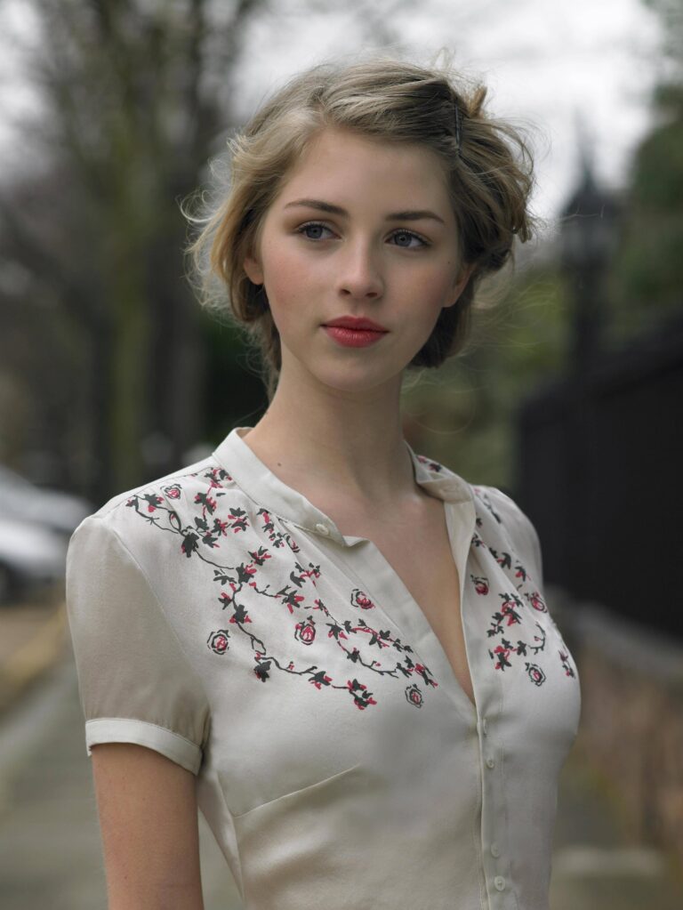 Hermione Corfield-79107