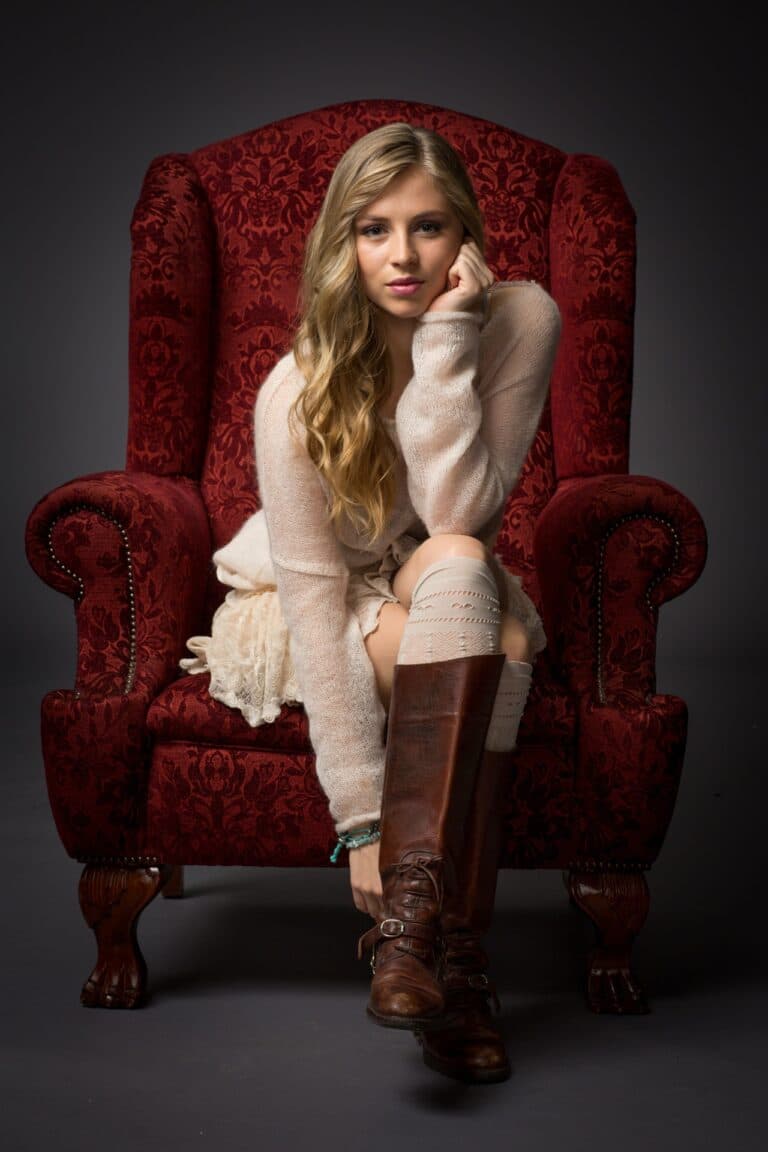 Hermione Corfield-79139