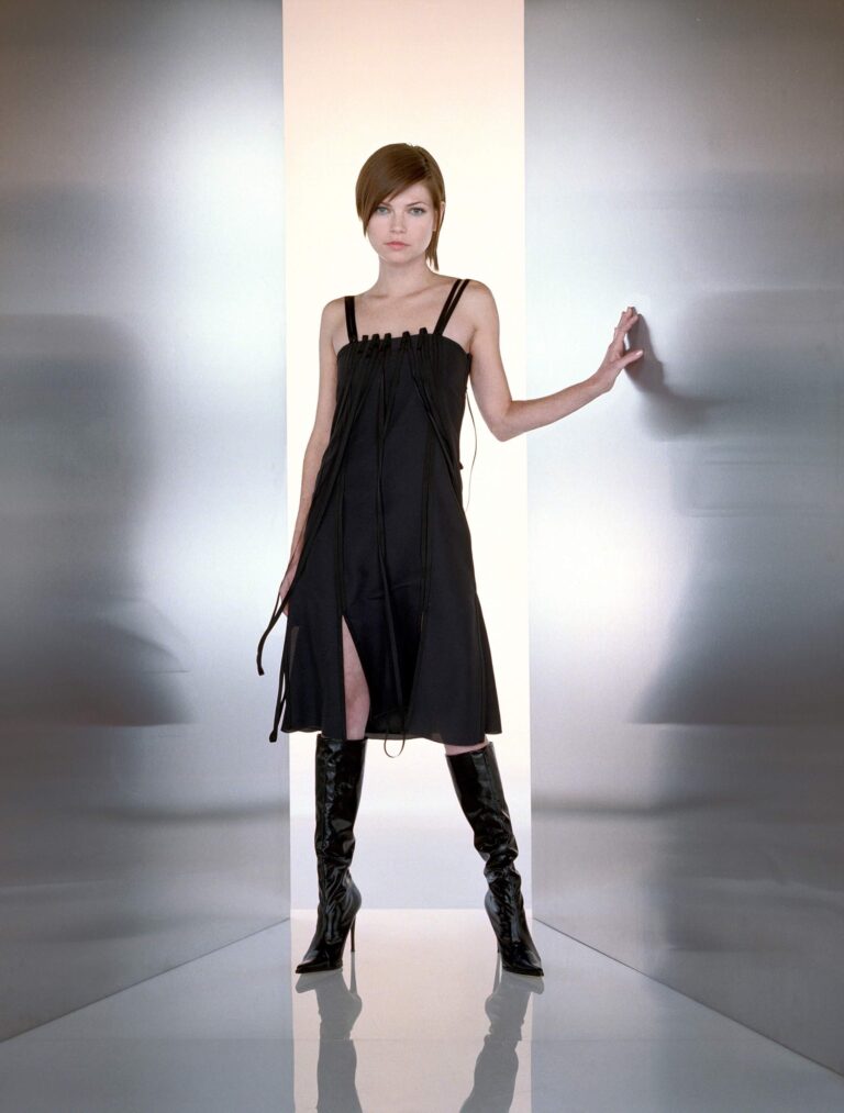 Nicole de Boer-79740