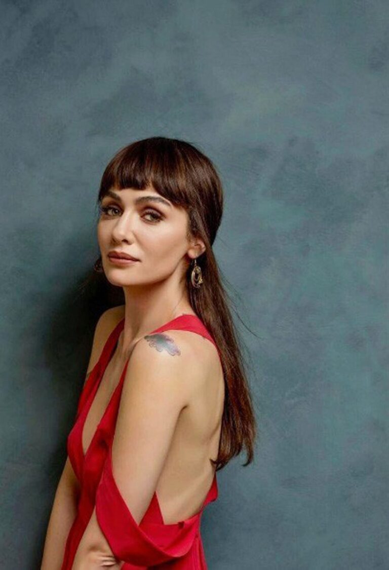 Birce Akalay-80506