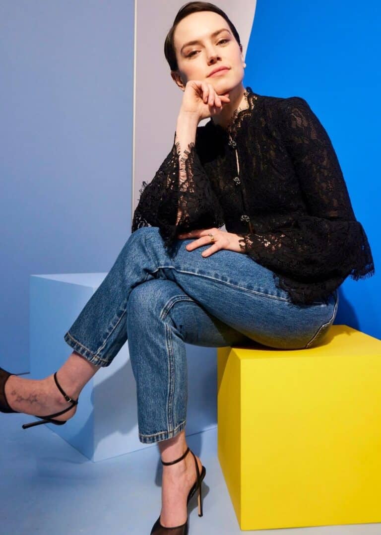 Daisy Ridley con 30-31 años