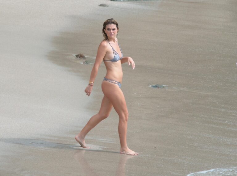 Serinda Swan-81604