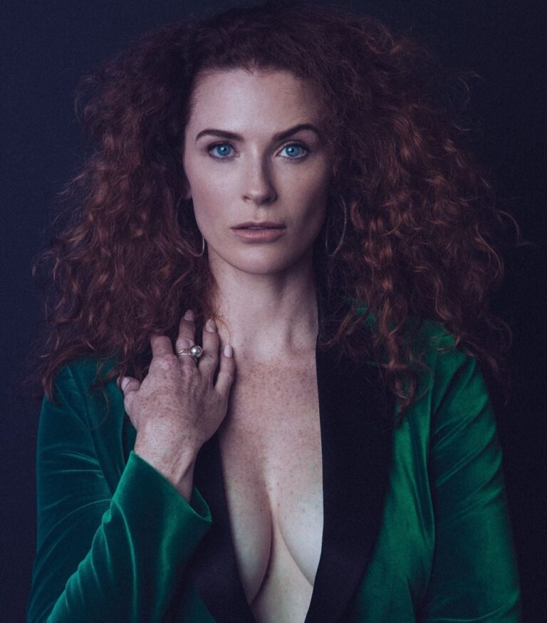 Bridget Regan-81948