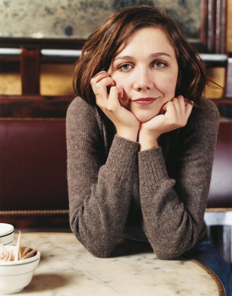 Maggie Gyllenhaal-83021