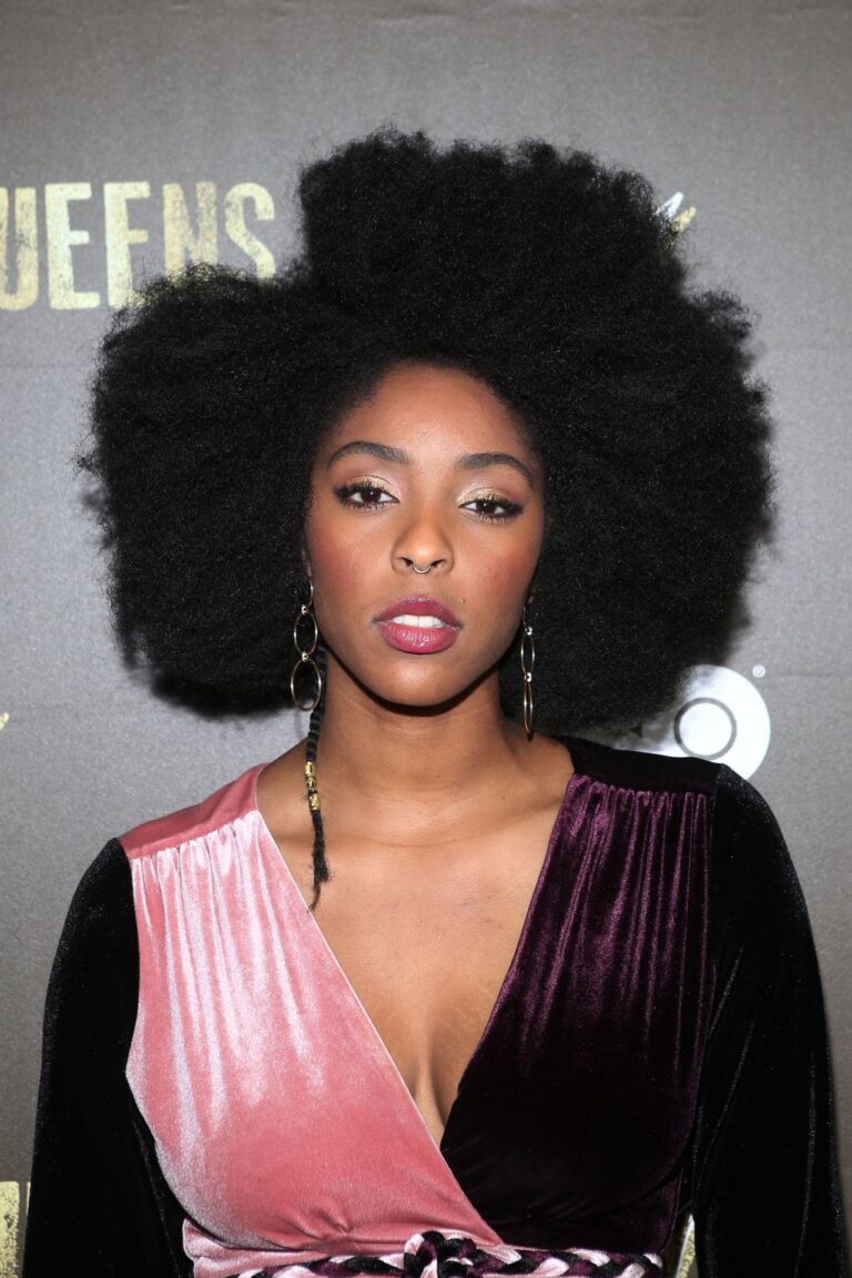 Jessica Williams-83335