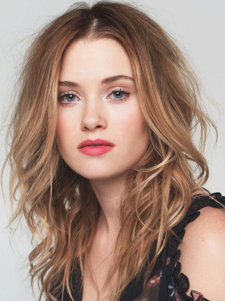 Virginia Gardner-83528
