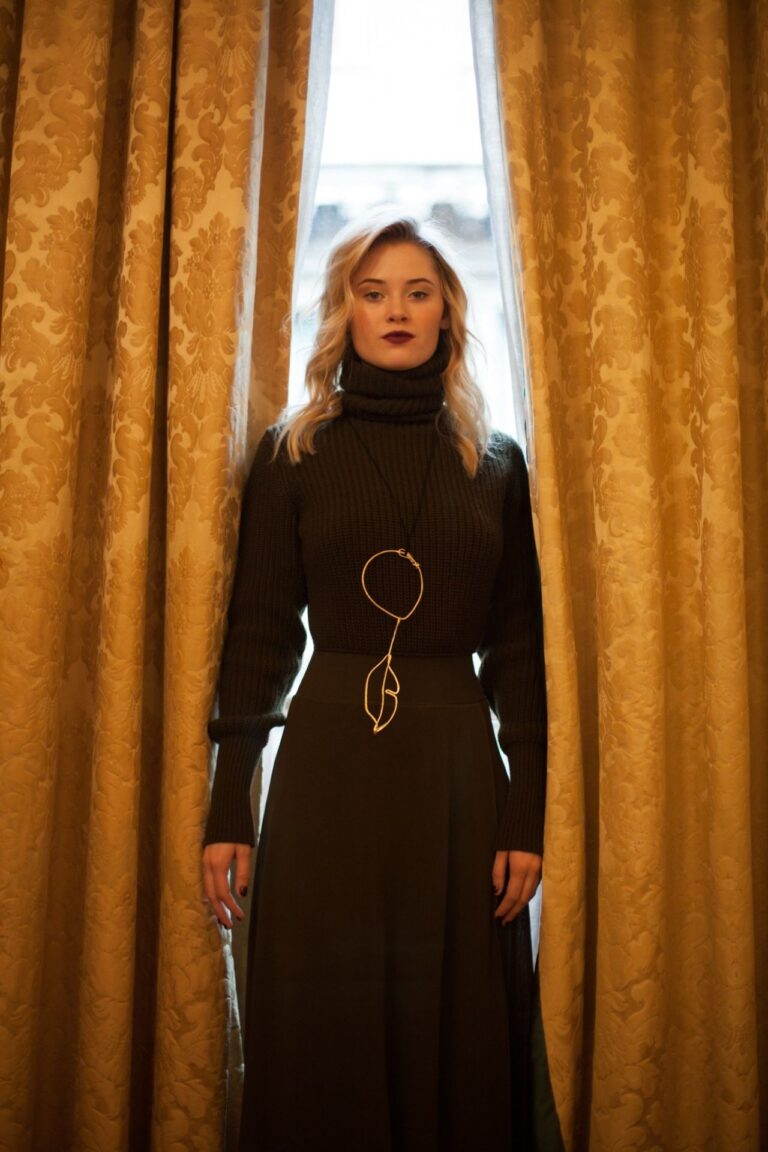 Virginia Gardner-83530