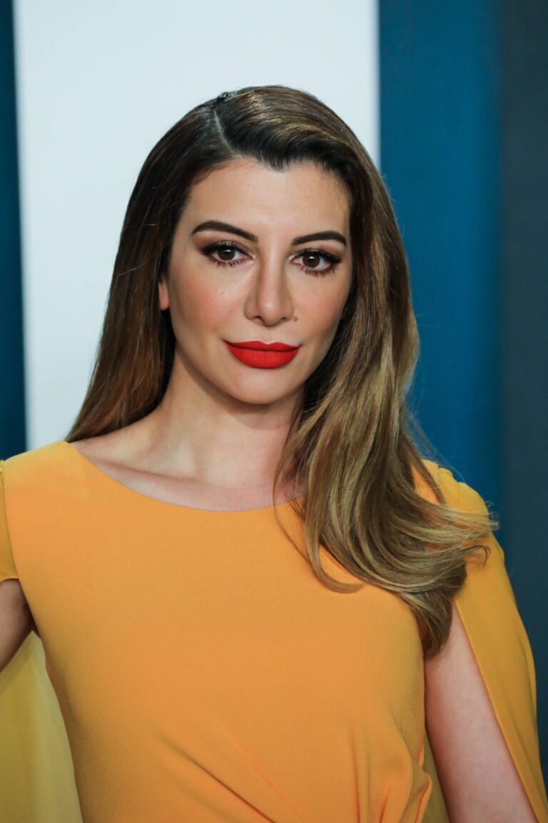 Nasim Pedrad-84184