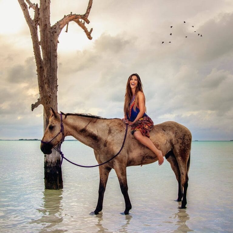 Gaby Espino-84506