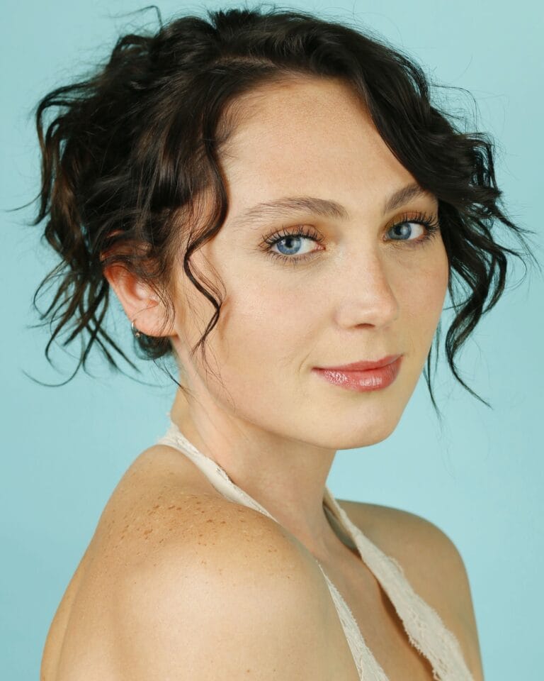 Alana Schoen-84836