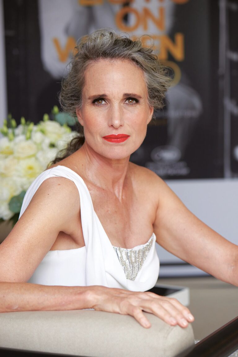 Andie MacDowell-85257