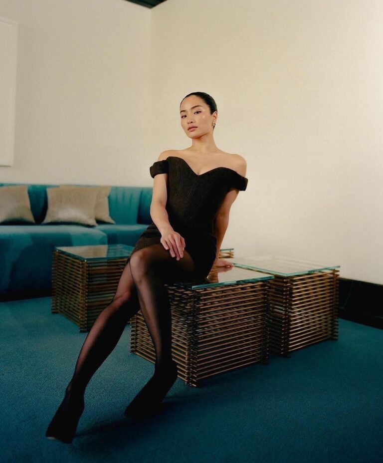 Anna Sawai-85409