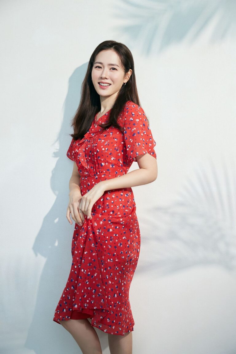 Son Ye-jin-86453