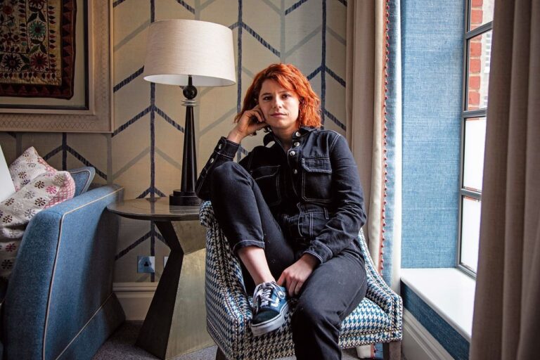 Jessie Buckley-87050