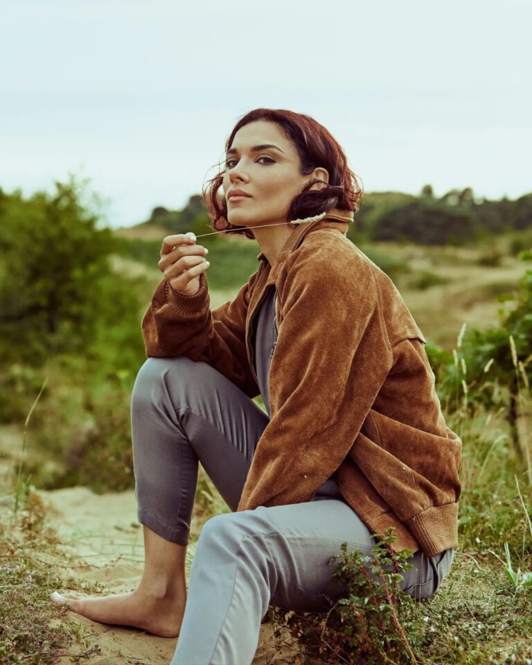 Amber Rose Revah-87103