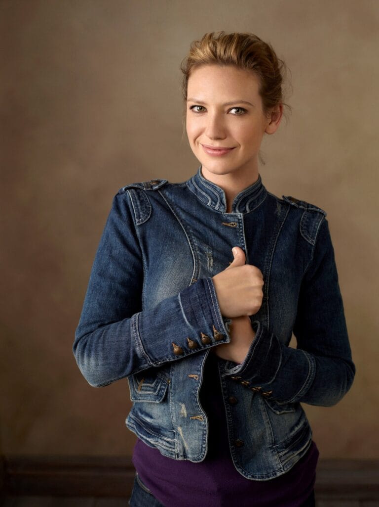 Anna Torv-87488